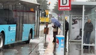 Diyarbakır&rsquo;da sağanak yağış hayatı olumsuz etkiledi