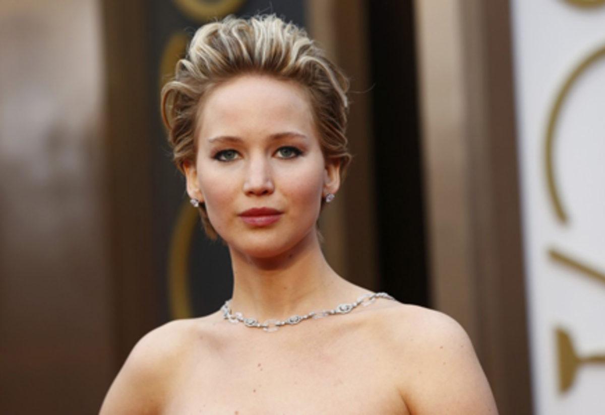 Teenburg - Jennifer Lawrence'tan sÄ±zdÄ±rÄ±lan fotoÄŸraflara ilk aÃ§Ä±klama