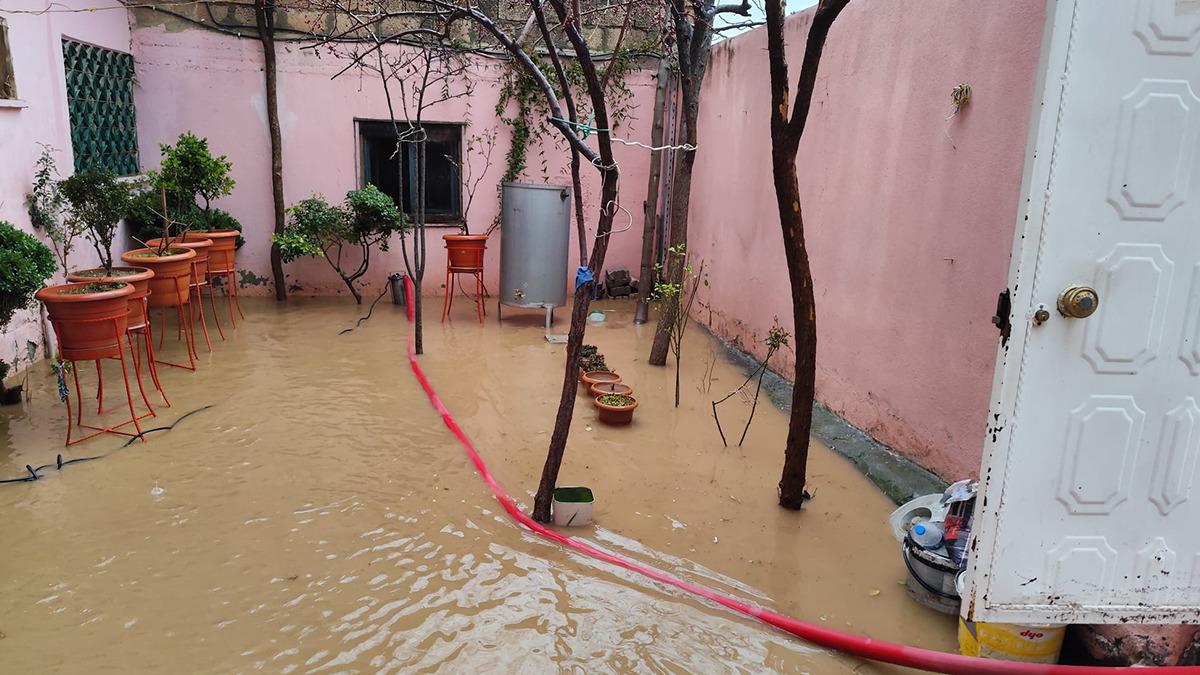 Mardin ve Diyarbakır'da taşkın! Çok sayıda ev ve iş yeri sulara teslim oldu - Mynet Yaşam