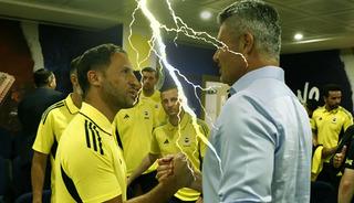 Tedesco'dan Sadettin Saran'a telefon! Y&ouml;netime resti &ccedil;ekti