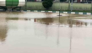 Şanlıurfa kırsalında sel hayatı fel&ccedil; etti