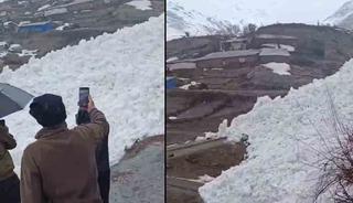 Hakkari&rsquo;de &ccedil;ığ evleri teğet ge&ccedil;ti