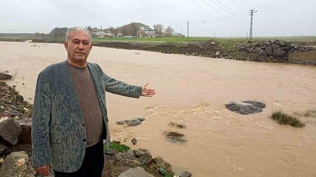 Araban’da sağanak yağış etkili oluyor