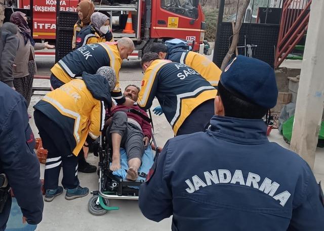 Konya&rsquo;da iki katlı evde yangın: 1 &ouml;l&uuml;, 1 yaralı 1