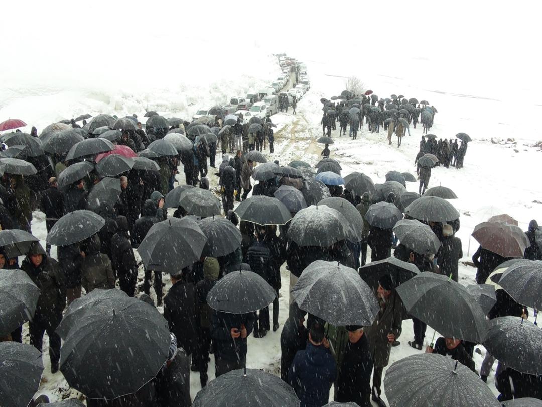 Kazada &ouml;len anne, baba ve 6 aylık bebekleri toprağa verildi 2