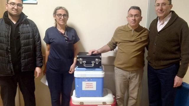 Trafik kazasında hayatını kaybeden kadının organları 4 hastaya umut oldu