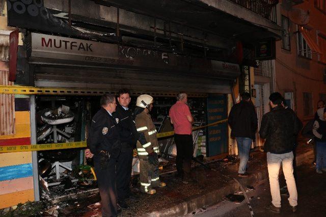 İzmir’de yangın: 1 ölü
