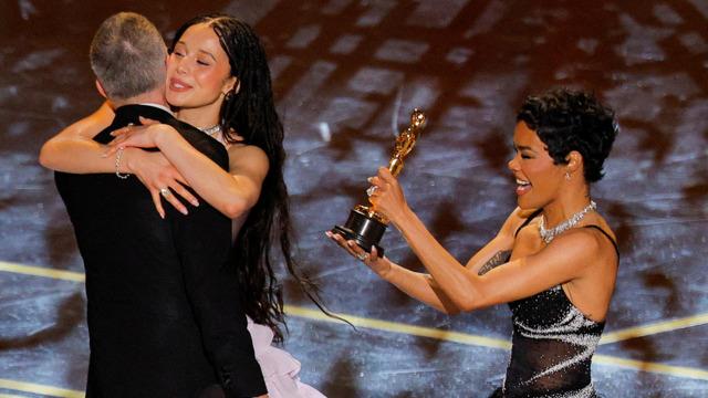 İşte Oscar'ın kazananları! O film 6 &ouml;d&uuml;l birden aldı