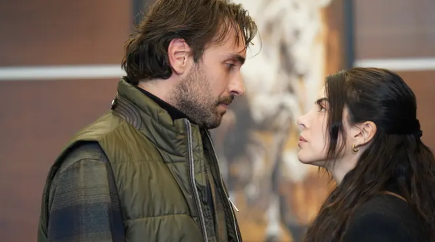 Taşacak Bu Deniz reytingleri d&uuml;şt&uuml;! Y&ouml;netmen sebebini a&ccedil;ıkladı