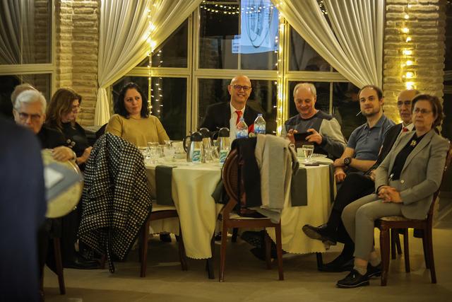 Bursa nın 650 yıllık "gezek" geleneği, ramazan ayında da s&uuml;rd&uuml;r&uuml;l&uuml;yor 12