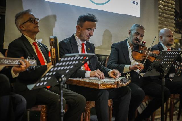 Bursa nın 650 yıllık "gezek" geleneği, ramazan ayında da s&uuml;rd&uuml;r&uuml;l&uuml;yor 7