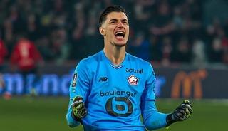 Yeni aşkı Fransız model &ccedil;ıktı! O paylaşım ele verdi