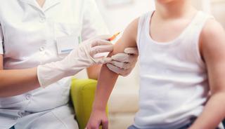 Kent&rsquo;te menenjit alarmı! 2 &ouml;l&uuml;, 11 ağır vaka