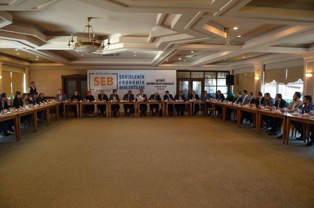 “Şehirlerin ekonomik beklentileri forumu” toplantısı Trabzon’da yapıldı