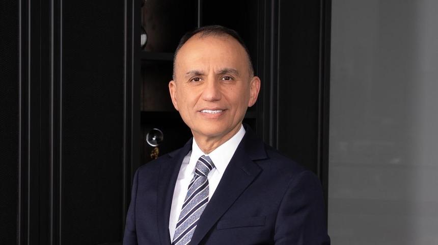 Katılımevim&rsquo;i de &ccedil;atısı altında bulunduran Pusula Holding&rsquo;den Londra merkezli k&uuml;resel adım