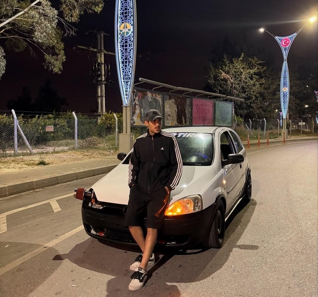 4 ayda 15 kez ceza yedi! Polisten ka&ccedil;tı hapse girmeyi g&ouml;ze aldı &lsquo;Arabamı vermem&rsquo; 3