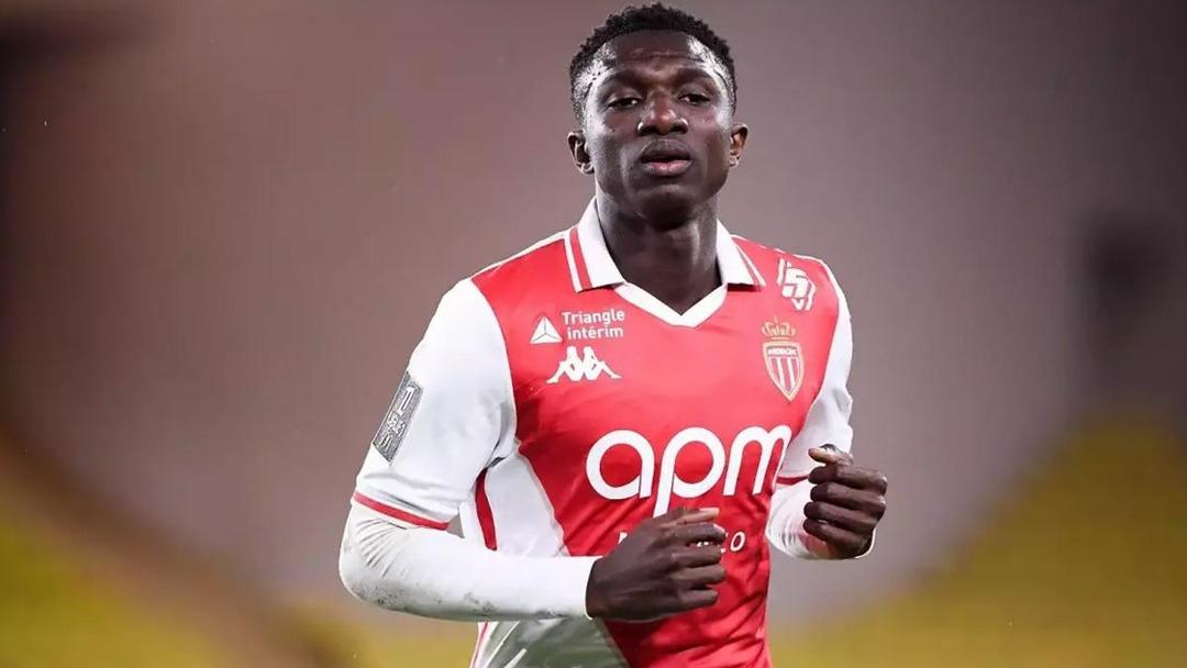 Fenerbah&ccedil;e den &ccedil;ok s&uuml;rpriz harekat! Fransızlar duyurdu... Rakip: Atletico Madrid 3