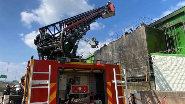 Kocaeli de fabrikada korkutan yangın 1