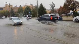 Mardin’de sağanak ve fırtına hayatı olumsuz etkiledi