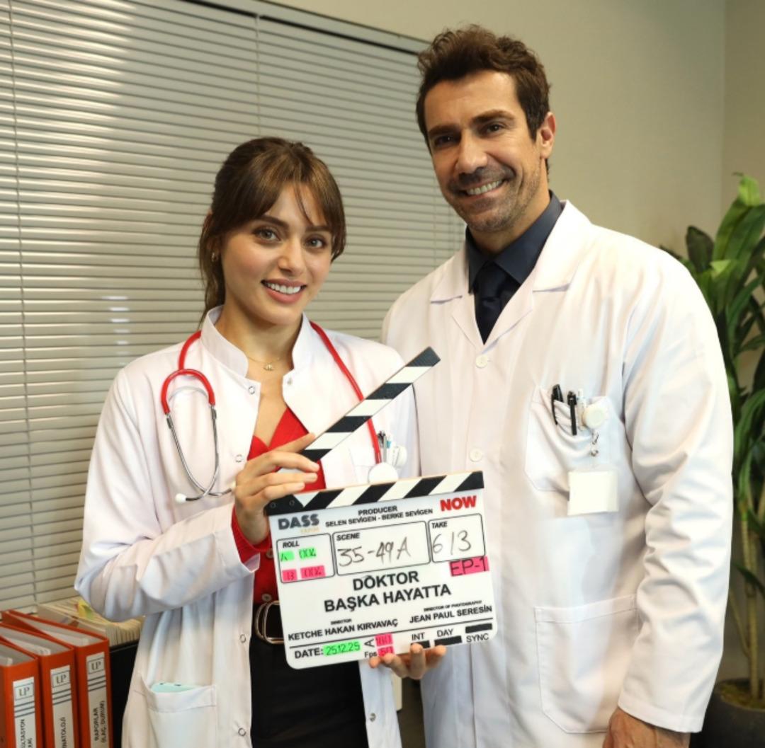 Doktor Başka Hayatta kadrosunda s&uuml;rpriz isim: Usta oyuncunun kızı dahil oluyor!  1