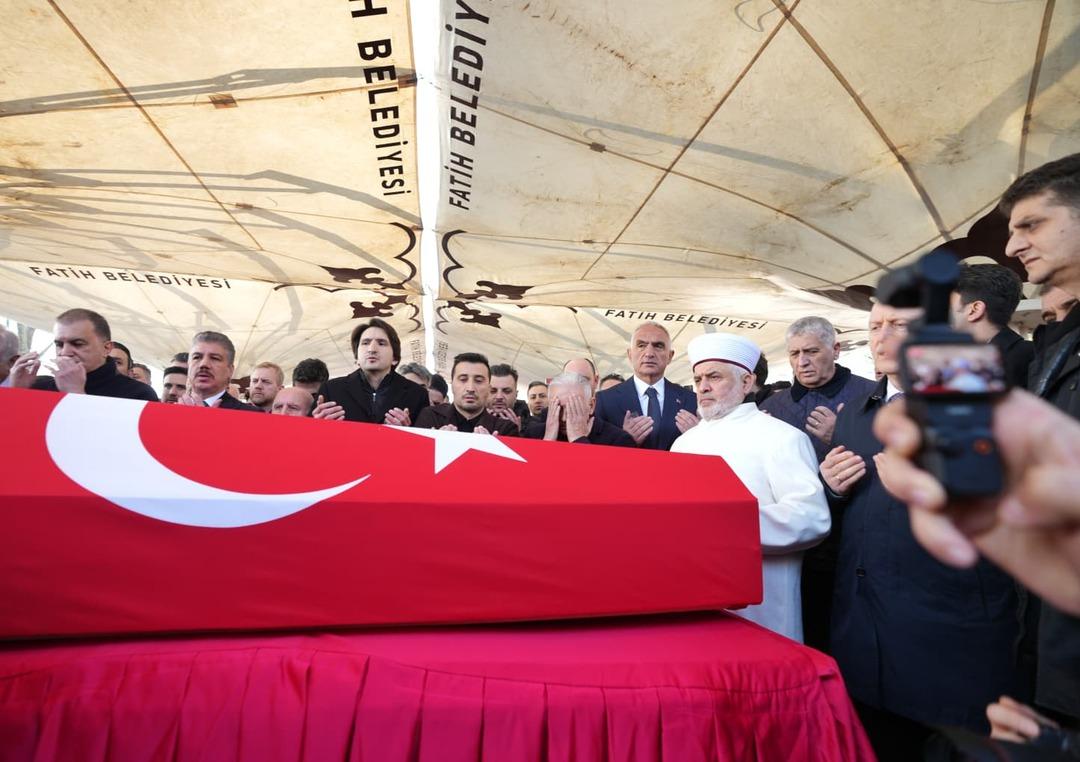 Bakan Ersoy dan İlber Ortaylı için duygusal veda: "Hem eserleriyle, hem fikirleriyle yaşamaya devam edecek" 3