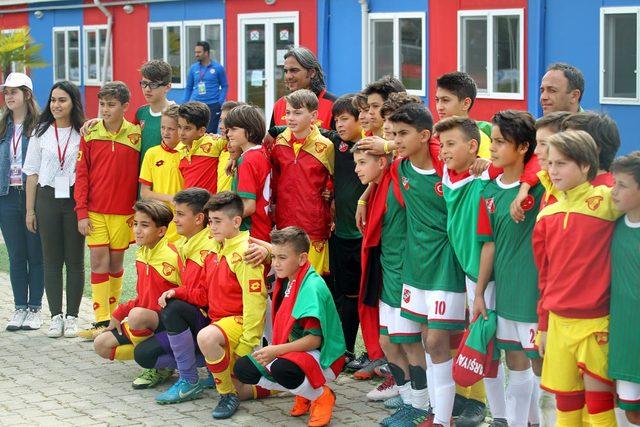 U12 İzmir Cup'ta final heyecanı