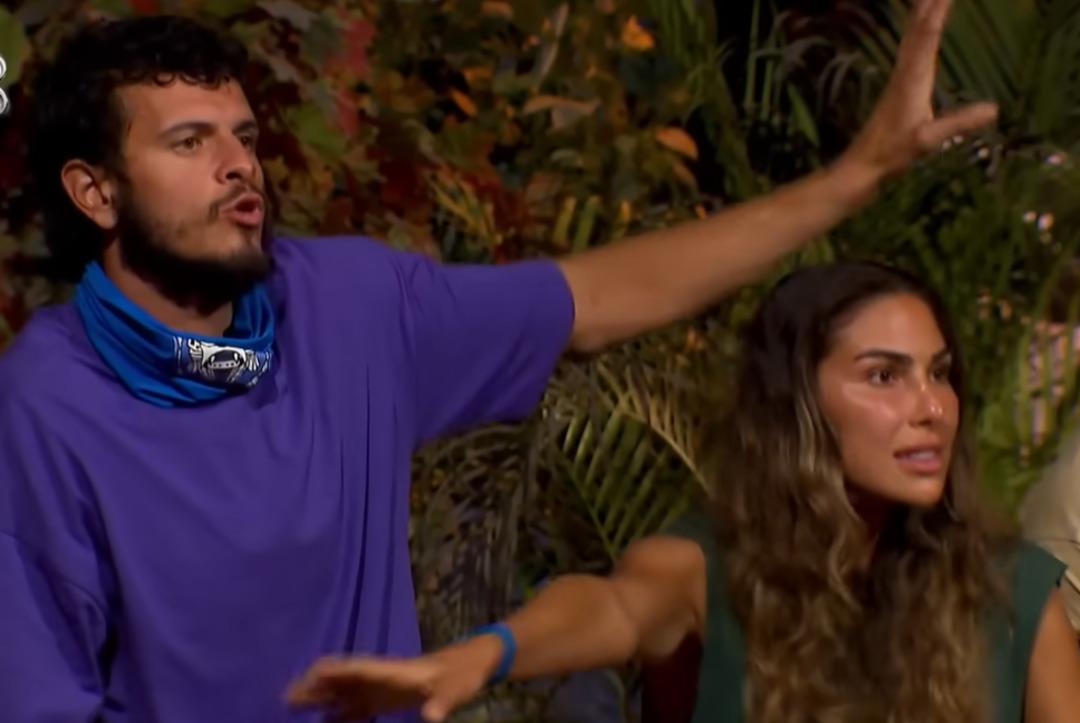 Kolundan tutup itti, &uuml;st&uuml;n&uuml; par&ccedil;aladı! Acun Ilıcalı sert &ccedil;ıktı 1