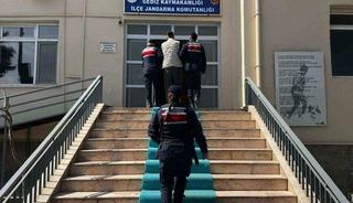 Cezaevi firarisi Gediz&rsquo;de yakalandı