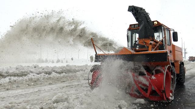 Kars ile Ardahan da kar yerini soğuk havaya bıraktı 7