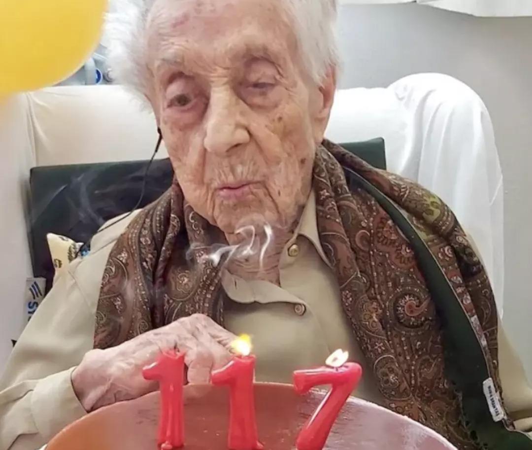 D&uuml;nyanın en yaşlı kadını: 117 yaşında! DNA sı incelendi, gen&ccedil;lik sırrı keşfedildi!  3