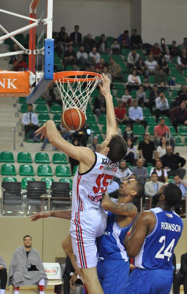 Eskişehir Basket - Demir İnşaat Büyükçekmece: 76-72