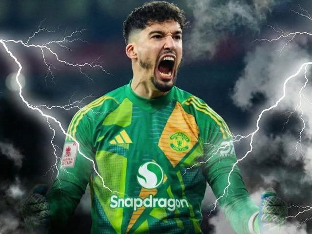 Manchester United'tan Beşiktaş'a &ccedil;ılgın takas teklifi: Altay'ı alın onu verin!