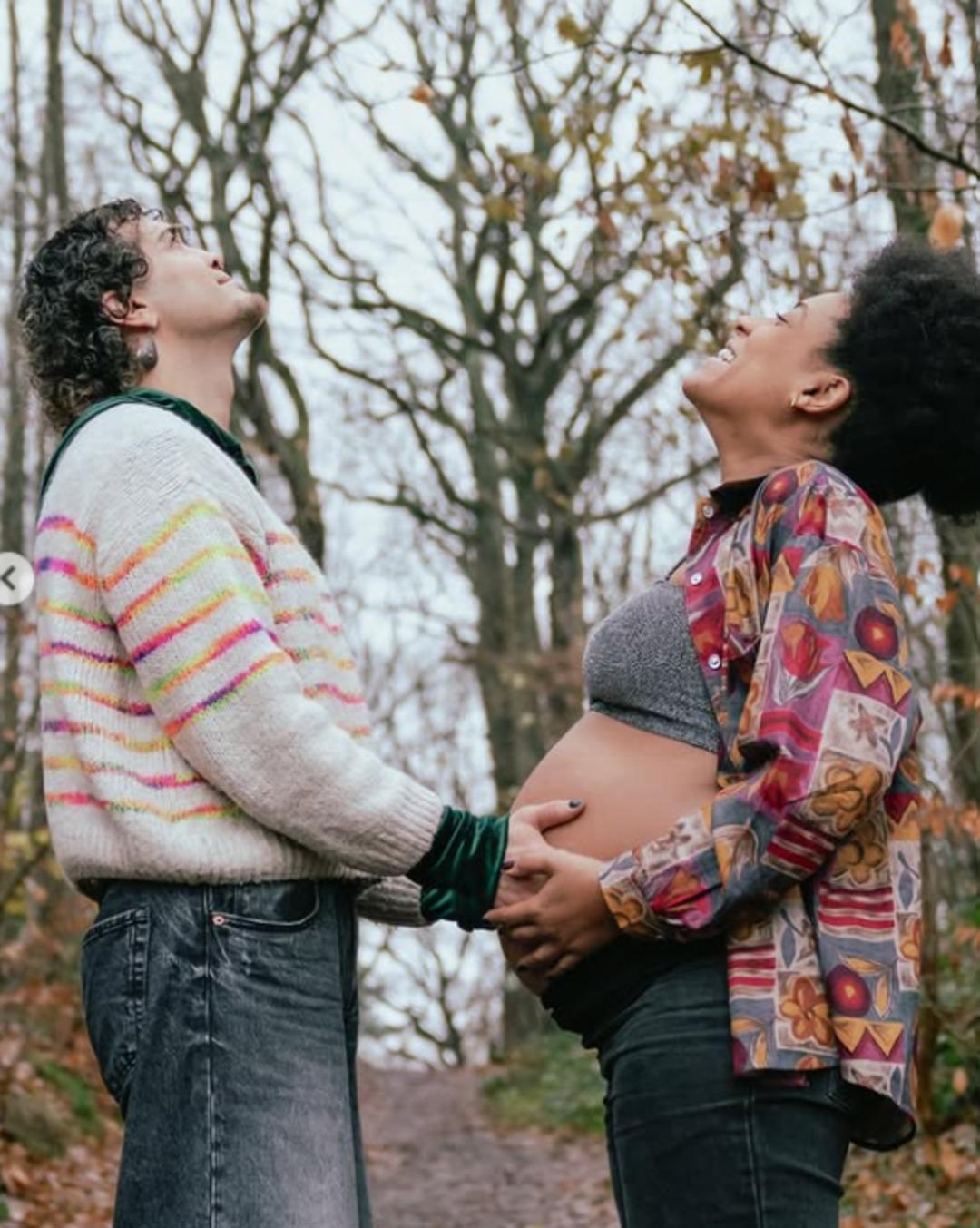 T&uuml;rkiye yi terk etmişti! O Ses T&uuml;rkiye şampiyonu Emre Sertkaya baba oldu 4