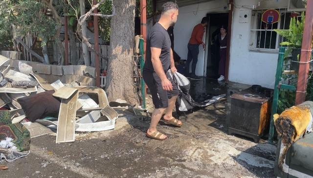 Klimadan &ccedil;ıkan yangın ekiplerin m&uuml;dahalesiyle s&ouml;nd&uuml;r&uuml;ld&uuml; 2