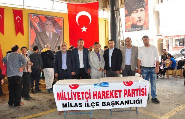 MHP’liler Başbuğ Türkeş’i andı