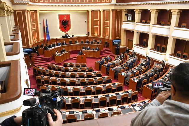 Arnavutluk tan İran a "ter&ouml;r&uuml; destekleyen devlet" kararı 3