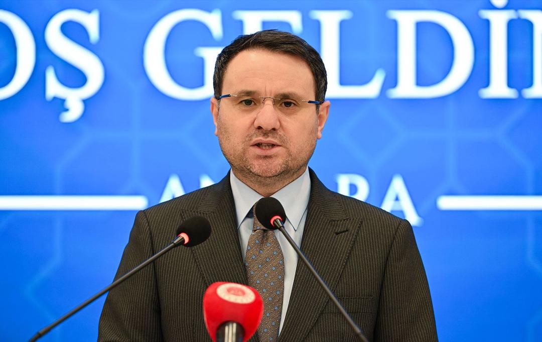 Adalet Bakanı Akın G&uuml;rlek&rsquo;ten &Ouml;zg&uuml;r &Ouml;zel&rsquo;e yanıt: &ldquo;A&ccedil;ık bir algı operasyonu! Yasal s&uuml;reci derhal başlatıyorum&rdquo; 1