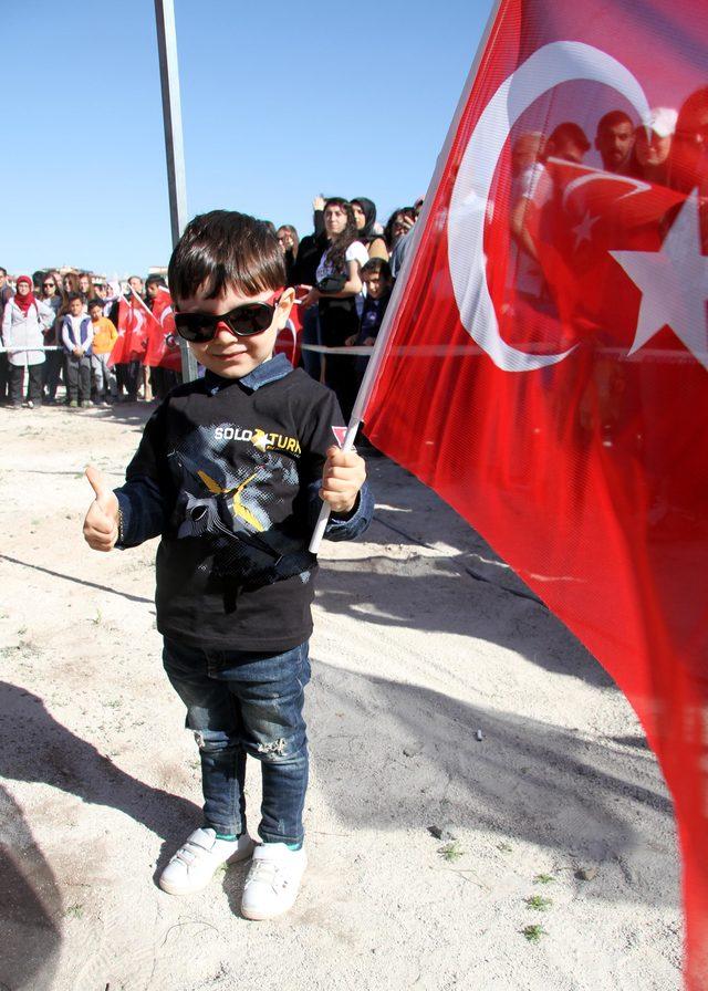 Kayseri'de SOLOTÜRK'ten gösteri uçuşu