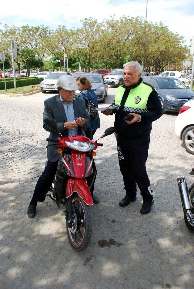 Emniyetten motosiklet sürücülerine sıkı denetim