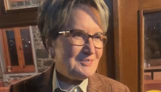 Meral Akşener'den dikkat &ccedil;eken s&ouml;zler! "Ben siyaseti bıraktım, gerisini bilmiyorum"