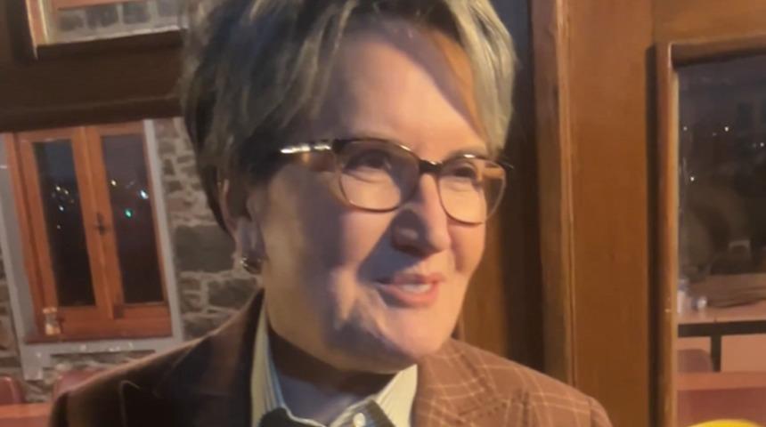 Meral Akşener'den dikkat &ccedil;eken s&ouml;zler! "Ben siyaseti bıraktım, gerisini bilmiyorum"