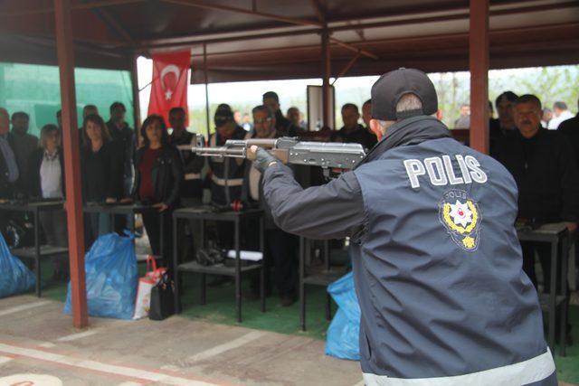 Muhtarlara, 'Polis Haftası' kapsamında atış eğitimi