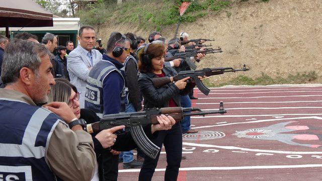 Muhtarlara, 'Polis Haftası' kapsamında atış eğitimi