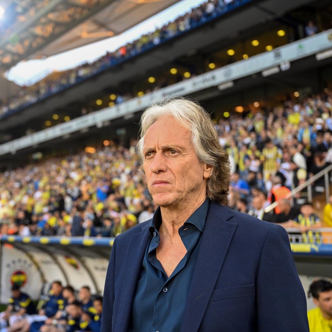 Jorge Jesus tan Ali Ko&ccedil; ve Fenerbah&ccedil;e i&ccedil;in flaş itiraf! "Takım o andan itibaren dağıldı" 3
