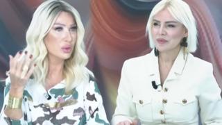 Seda Sayan Ömür Gedik'e Sizin ev çiş kokuyordur gelemem deyince...