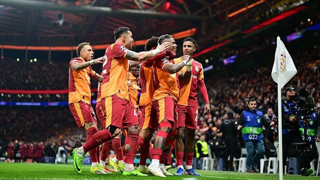 Okan Buruk un Anfield planı hazır! Ada da tarihi geceye doğru: Kadroda s&uuml;rpriz tercih 2