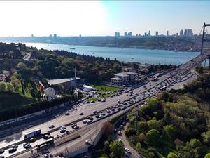 Resmi Gazete'de yayımlandı! Bayramda k&ouml;pr&uuml; ve otoyollar &uuml;cretsiz olacak