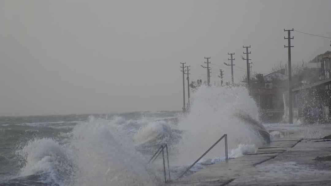 Meteoroloji uyardı! Yağış, r&uuml;zgar ve sis bir arada 2