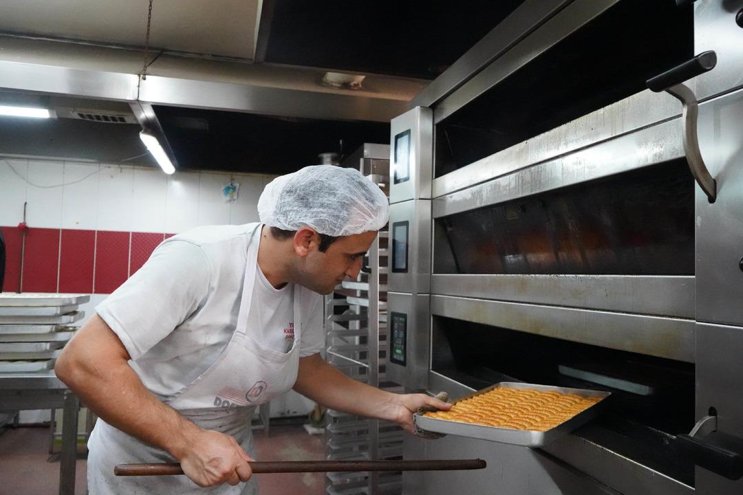 Bayram &ouml;ncesi yoğun mesai var, kilosu 2 bin TL: Hileye dikkat 4