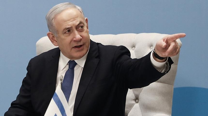 &Ouml;ld&uuml; deniliyordu, Netanyahu'dan İran halkına &ccedil;ağrı: "Biz yukarıdan izliyoruz"